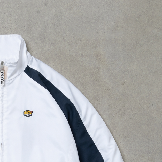 Vintage Nike Jacket White Limited (XS)
