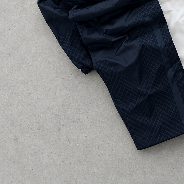 Paris Saint-Germain Nike Tracksuit White Rare (L)