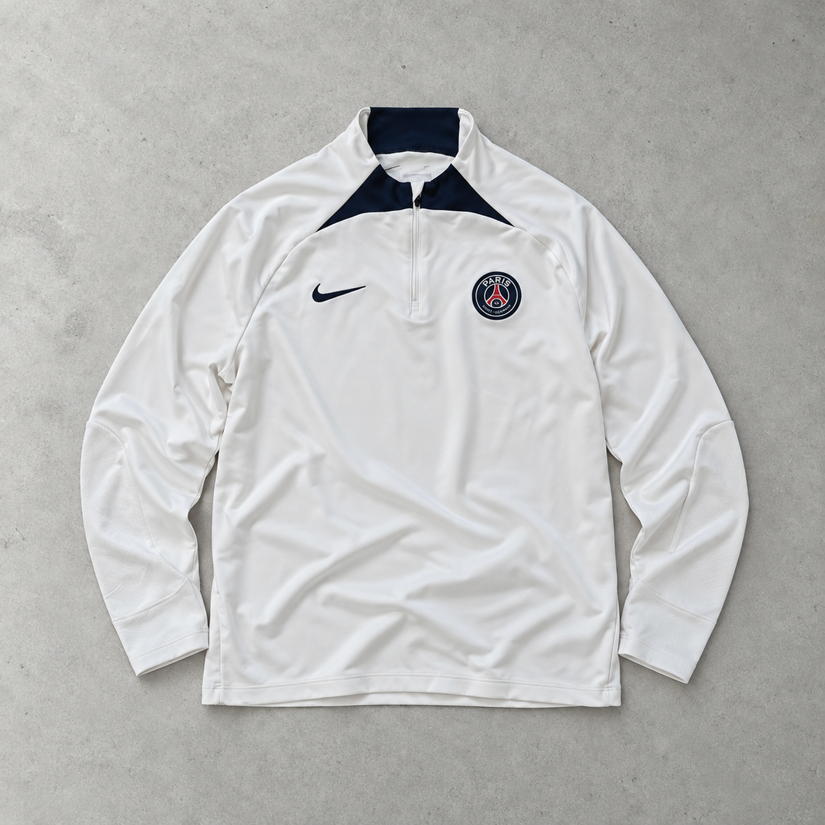 Paris Saint-Germain Nike Tracksuit White Rare (L)