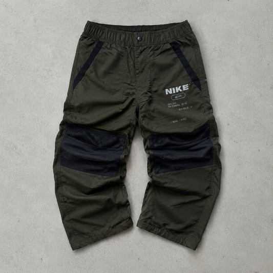 Nike Cargo Pants Khaki, Schwarz Limited (S)