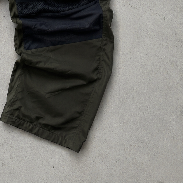 Nike Cargo Pants Khaki, Schwarz Limited (S)