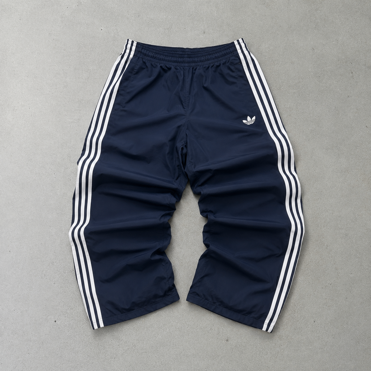 Adidas Pants Marineblau, Weiß Rare (Size M)