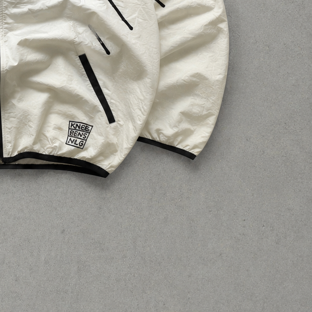 Nike Jacket Cream, Black Rare (Size M)