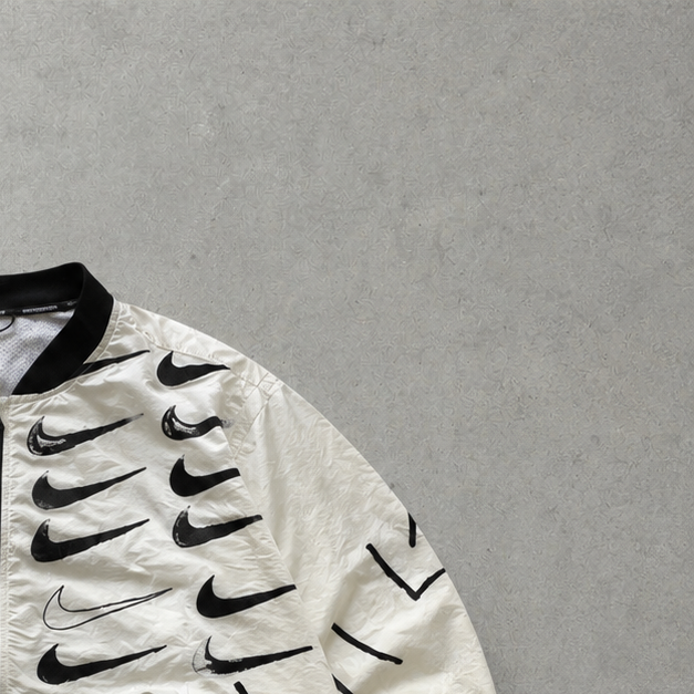 Nike Jacket Cream, Black Rare (Size M)