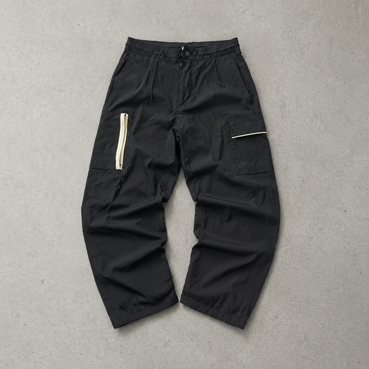 Nike Cargo Pants Schwarz Limited (S)