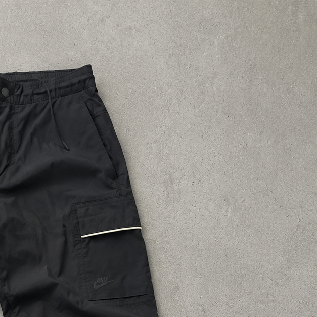 Nike Cargo Pants Schwarz Limited (S)