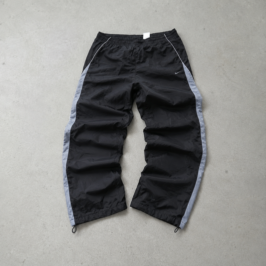 NIKE Pants Black / Grey Limited (XL)