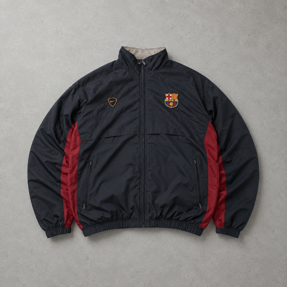 FC Barcelona Nike Jacket Rot Rare (Size XL)