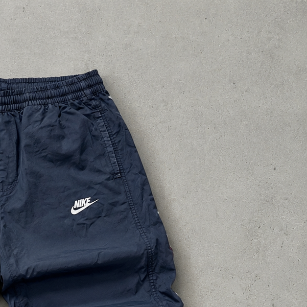 Nike Pants Schwarz Limited (S)