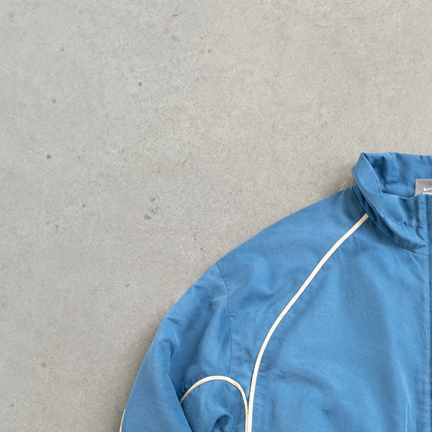 Vintage Nike Windbreaker Hellblau Rare (M) Stitched Logo