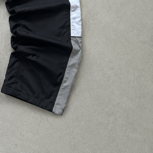 Nike Pants Schwarz, Weiß Rare (S)