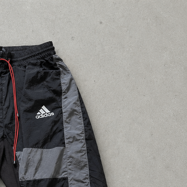 NASA Adidas Track Pants Schwarz Rare (Size S)