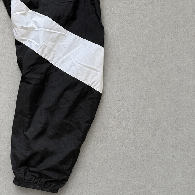 NASA Adidas Track Pants Schwarz Rare (Size S)