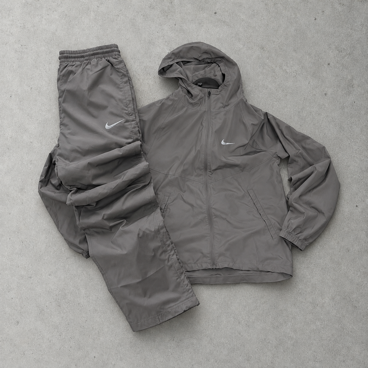 Nike Tracksuit Grey Rare (S)