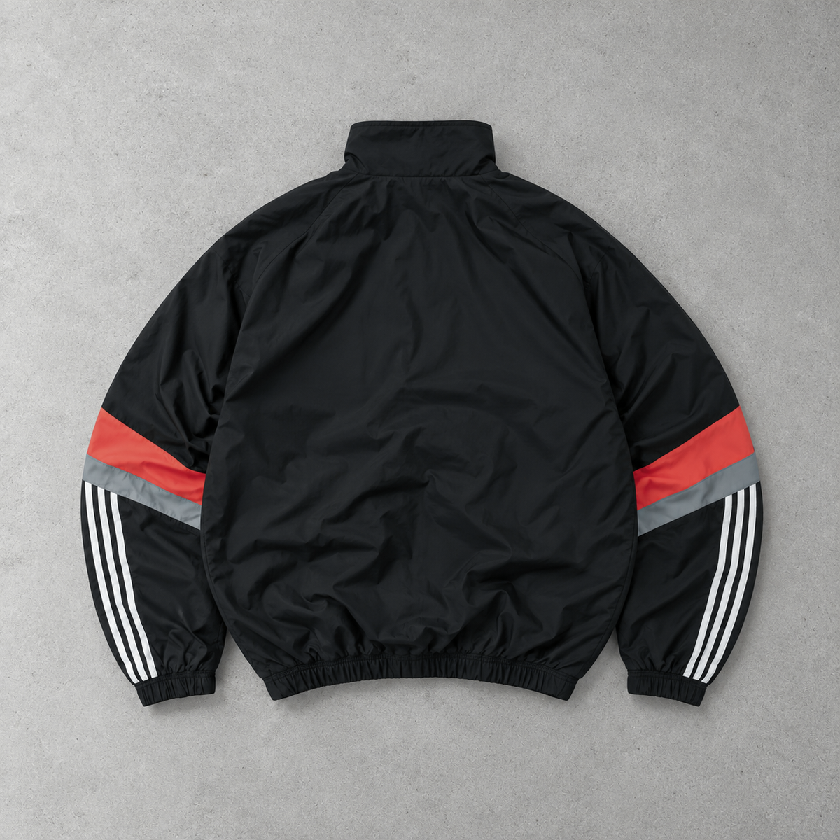 Veste de survêtement Adidas noire rare (S)