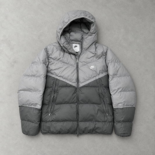Nike Pufferjacke Weiß / Grau Selten (XL) Gesticktes Logo