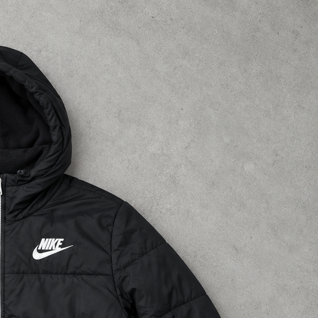 Nike Puffer Jacket Black / White Limited (S)