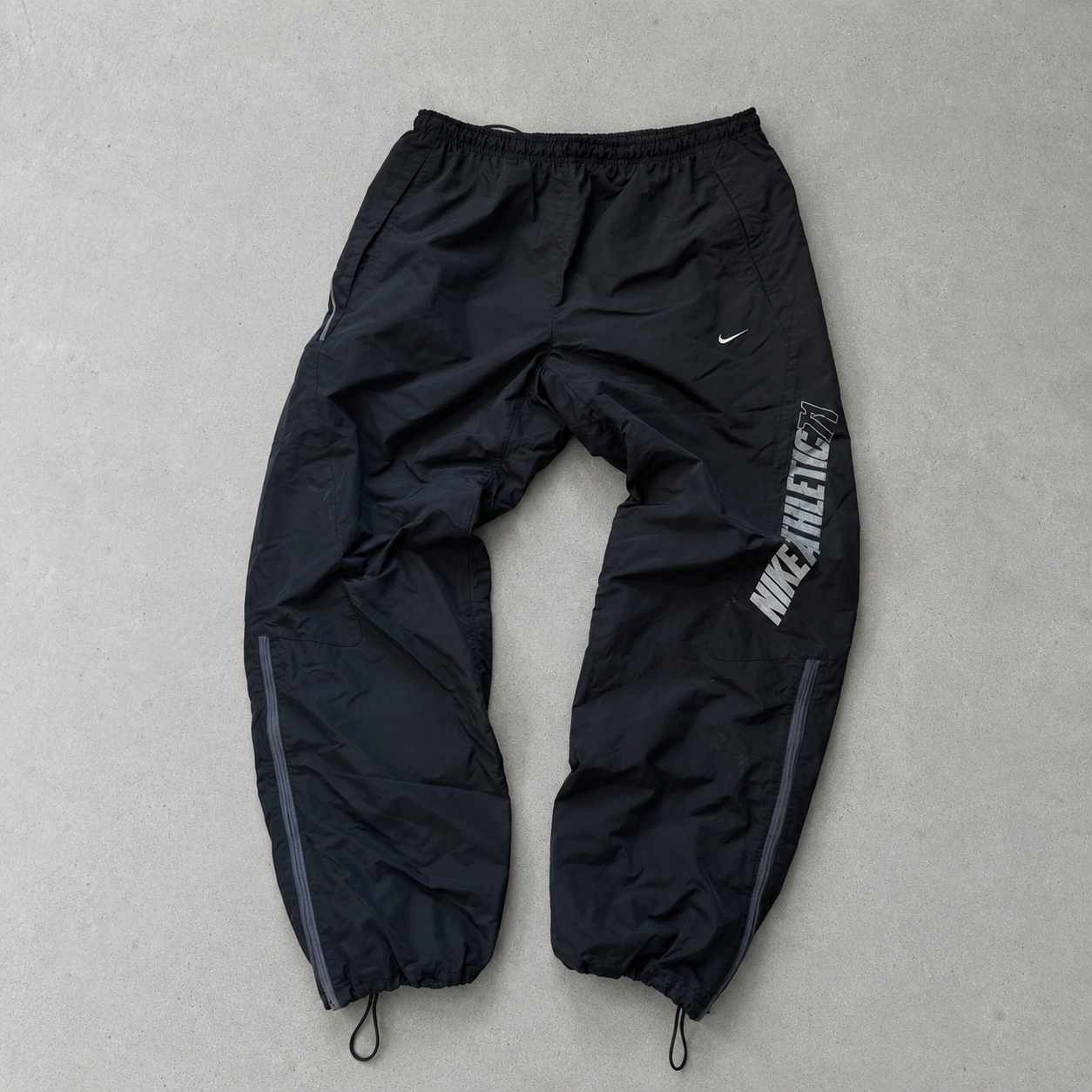 NIKE Cargo Pants Black Limited (XL)