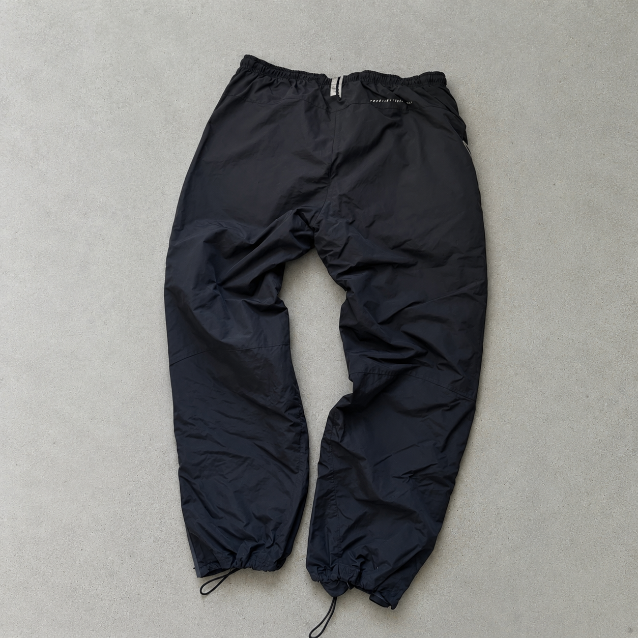 NIKE Cargo Pants Black Limited (XL)