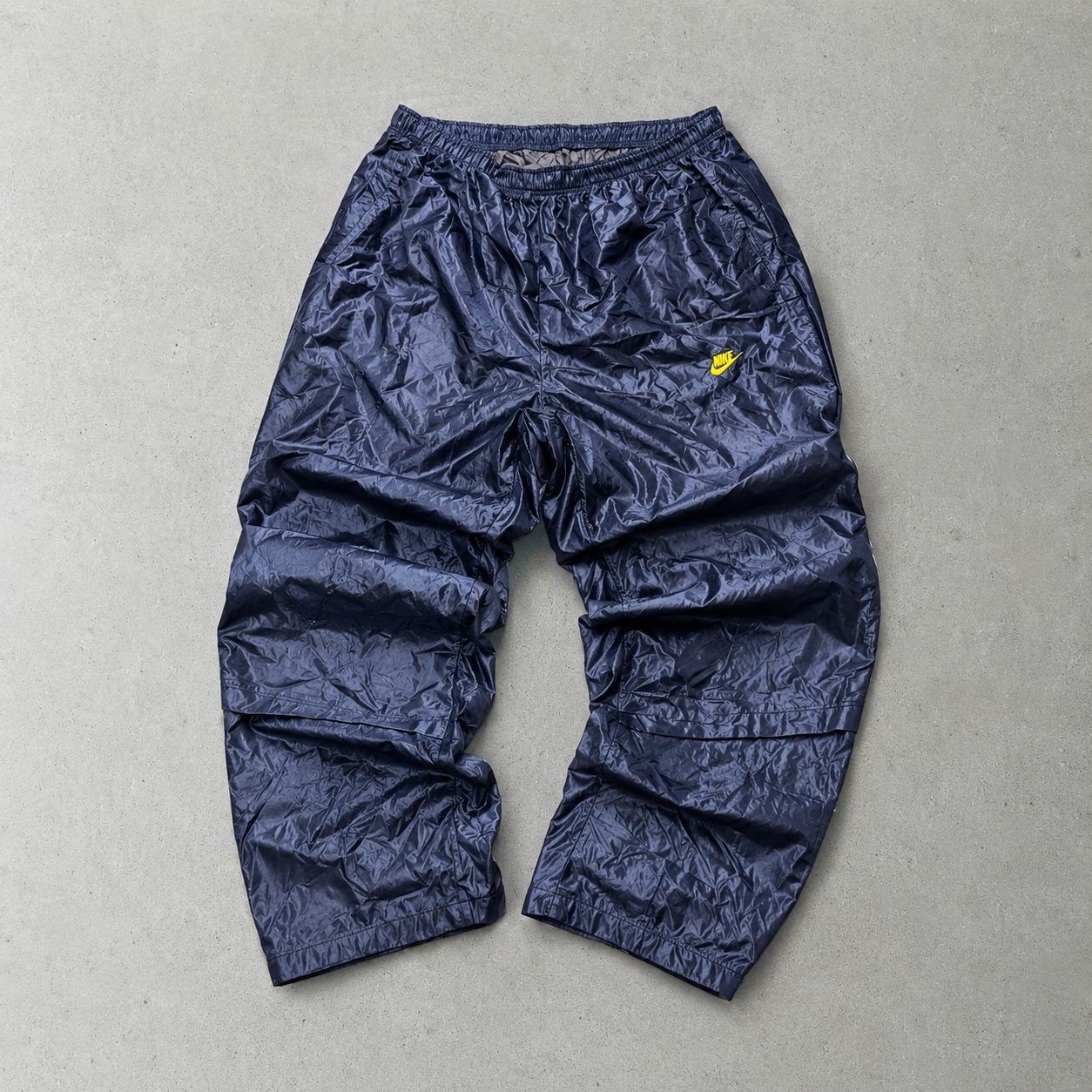 NIKE Pants Navy Rare (XL)