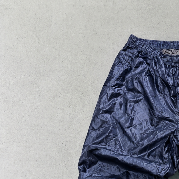 NIKE Pants Navy Rare (XL)