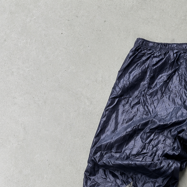 NIKE Pants Navy Rare (XL)