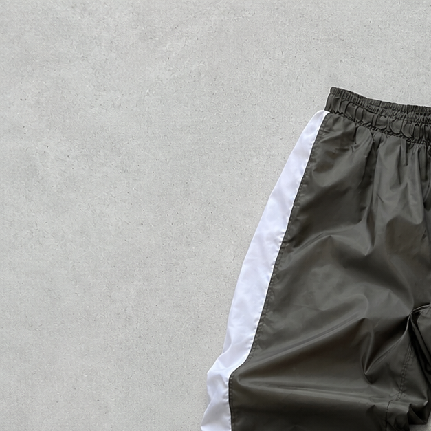 Y2K 2000 Nike Track Pants Black, Grey Rare (M)