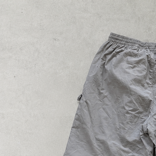 Nike Joggers Grau Limited (S)