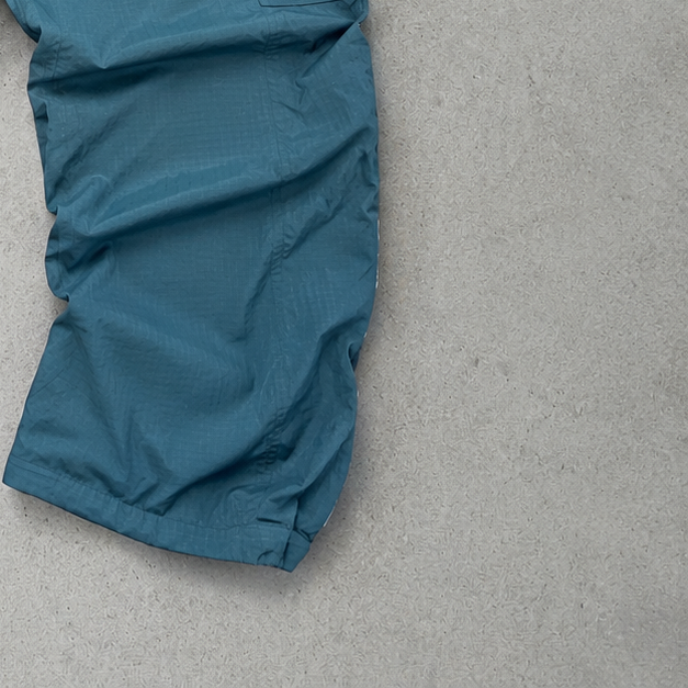 Nike Cargo Pants Dunkelgrün Limited (M)