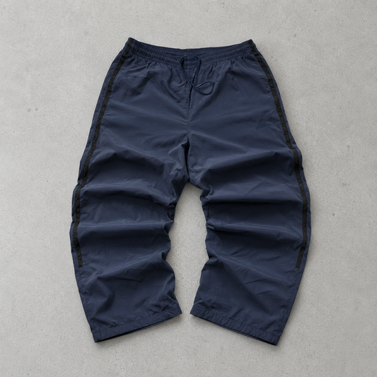 Pantalon de survêtement Adidas Y2K Italie bleu marine, gris Limited (taille M) logo brodé