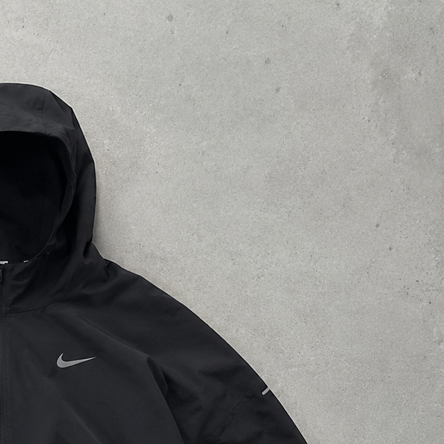 Nike Jacket Black Limited (Size M)