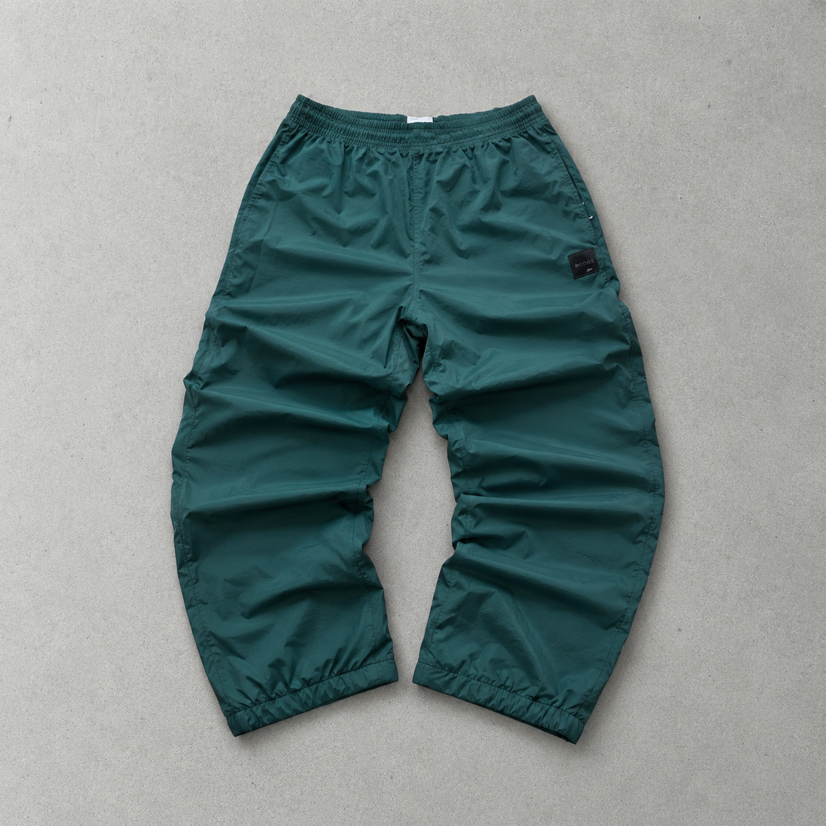 Adidas Track Pants Dunkelgrün Limited (Size M)