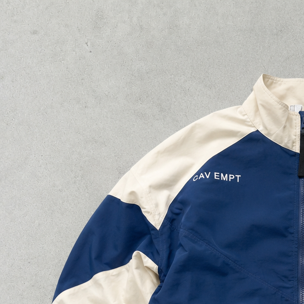 Vintage Nike Jacket Creme, Marineblau Rare (M)