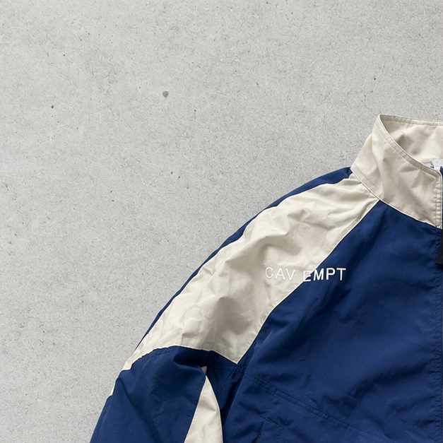 Vintage Nike Jacket Creme, Marineblau Rare (M)
