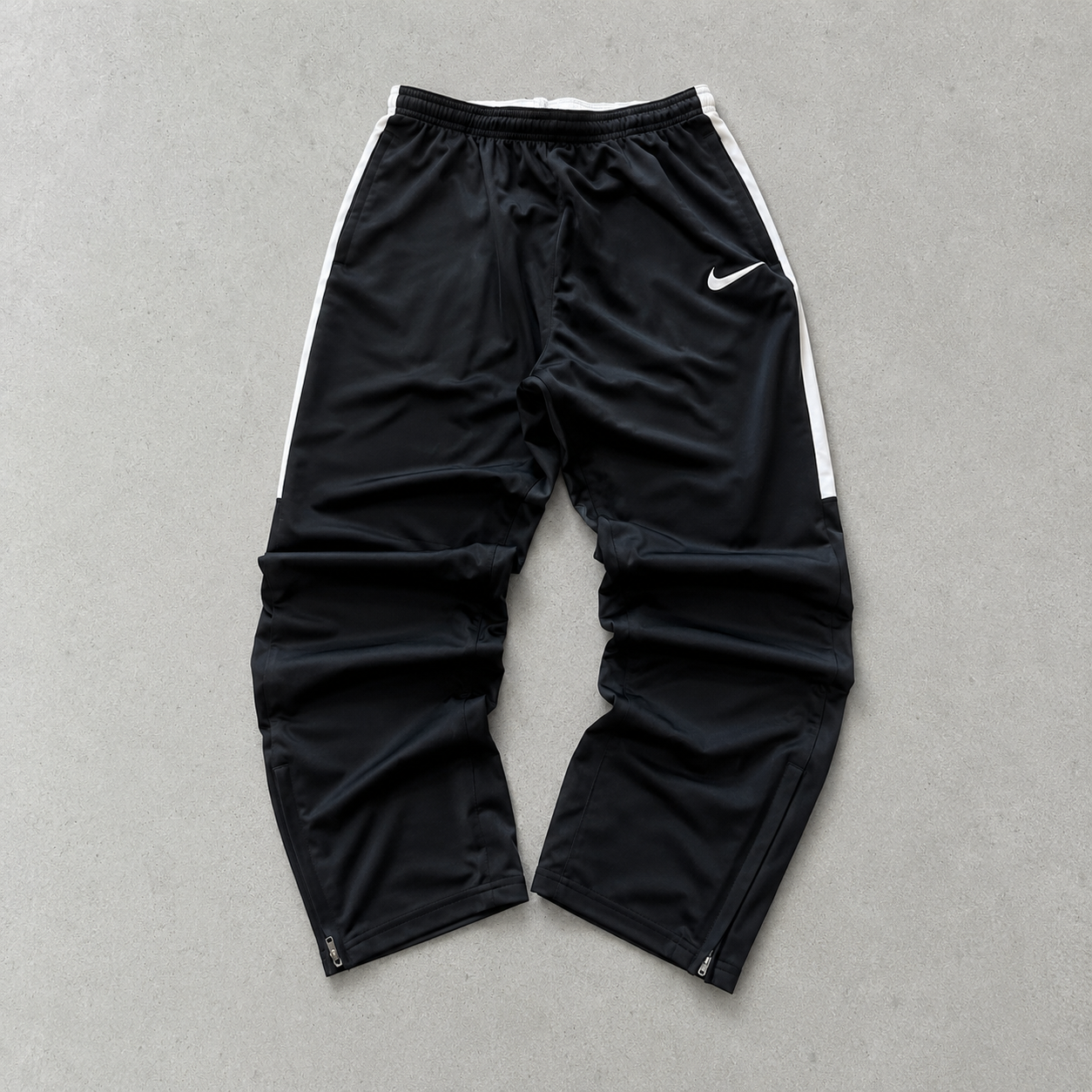 NIKE Track Pants Black / White Rare (XL)