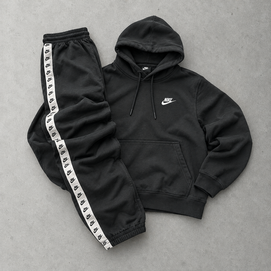 Nike Tracksuit Black Rare (M)