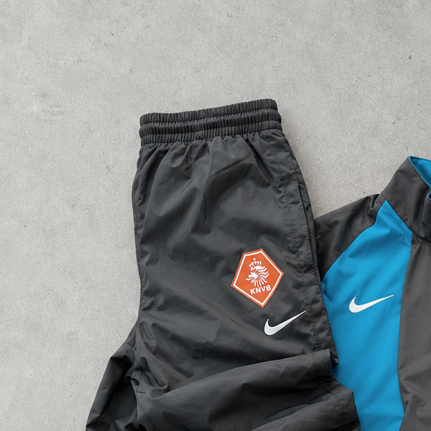 Netherlands Nike Tracksuit Blue Rare (M)