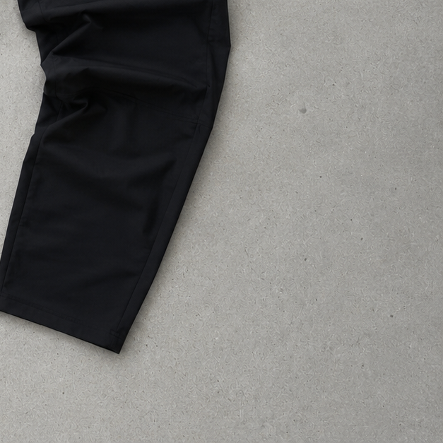 NIKE Pants Black Limited (XL)