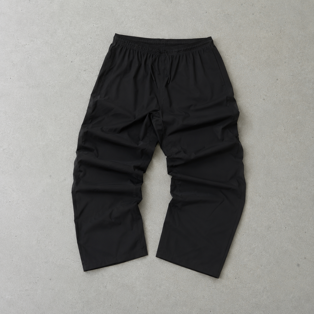 NIKE Pants Black Limited (XL)