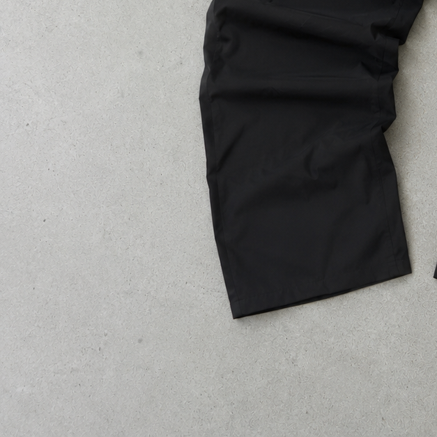 NIKE Pants Black Limited (XL)