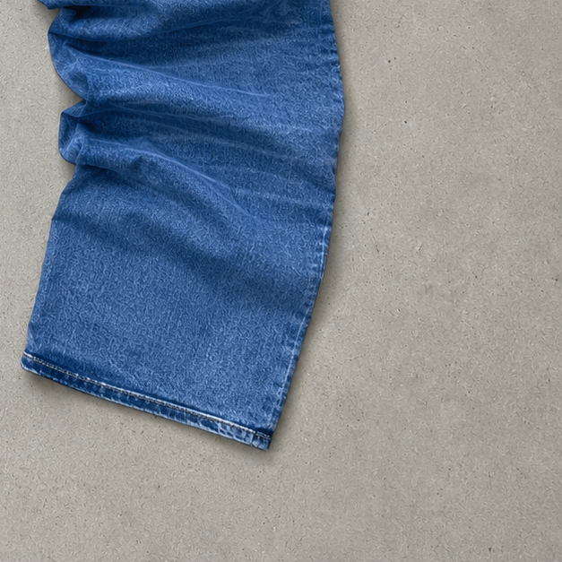 True Religion Jeans Blue Rare (M)