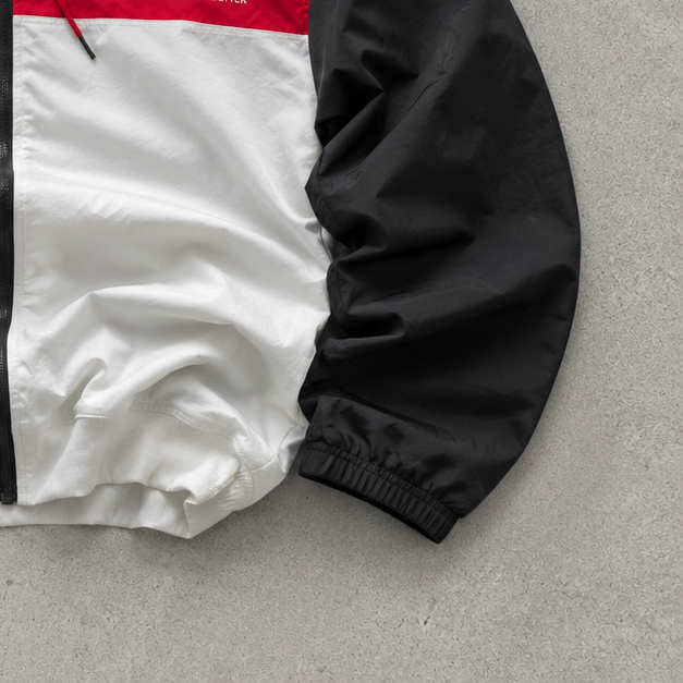 Under Armour Windbreaker Black / White Limited (L)