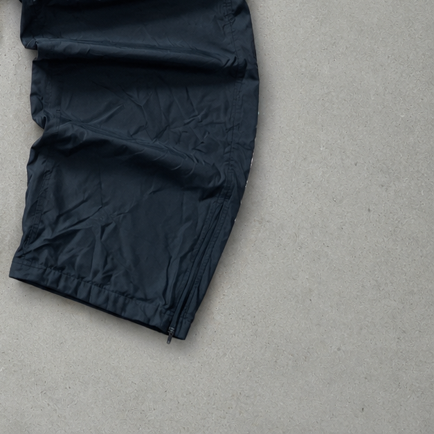 Nike Track Pants Schwarz Limited (S)