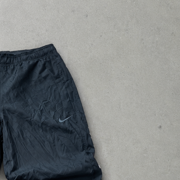Nike Track Pants Schwarz Limited (S)