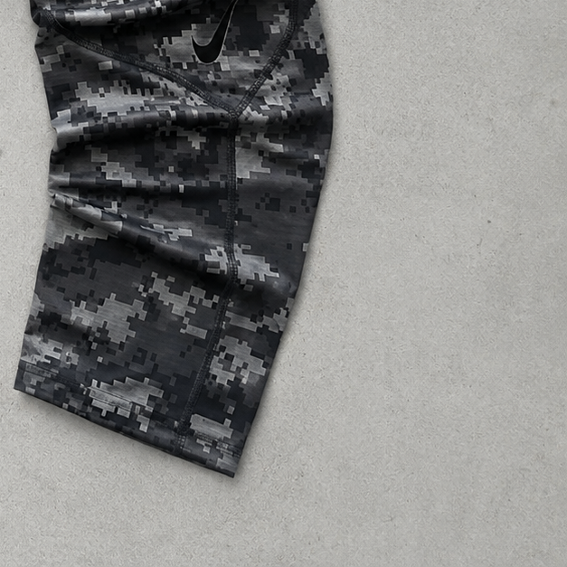 Nike Capri-Hose Grau / Schwarz Selten (M)