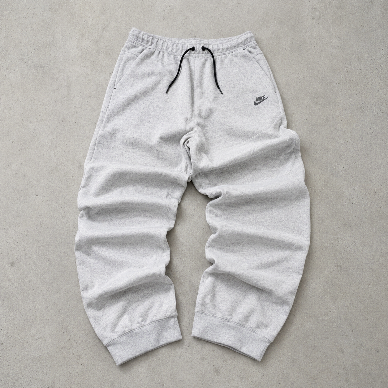 Nike Track Pants Creme, Black Limited (M)