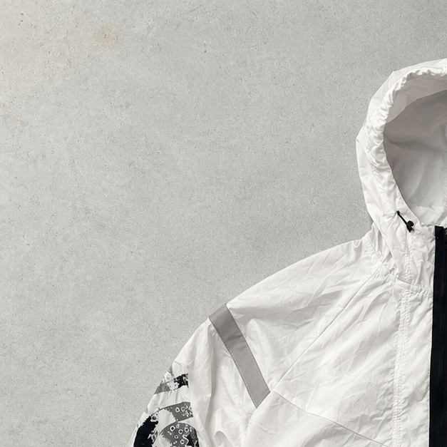 Nike Jacket White Rare (Size S)