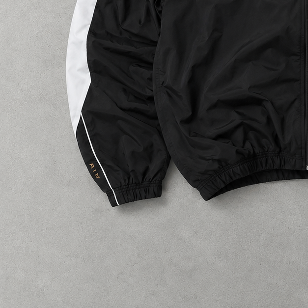 Nike Jacket Schwarz Rare (Size L)