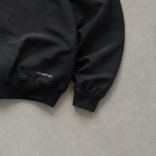 Juventus Y2K Vintage Nike Windbreaker Black, White Rare (M)