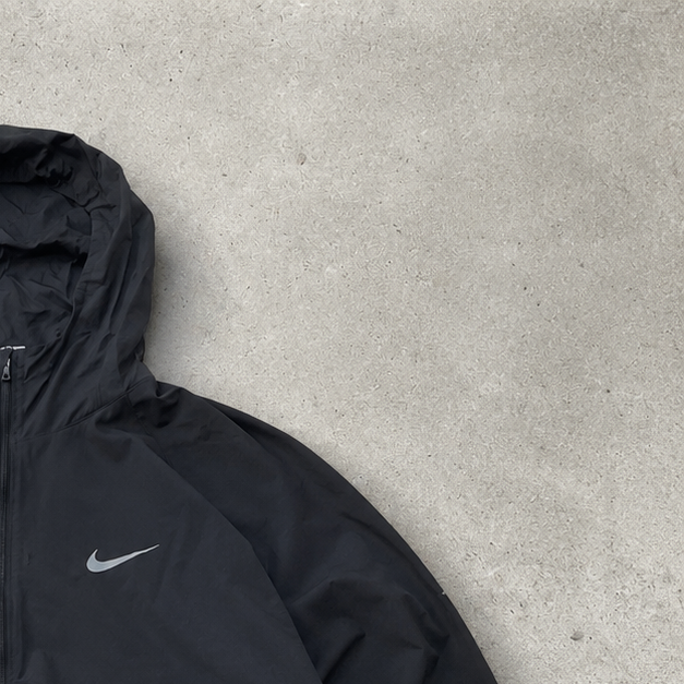 Nike Track Jacket Black Rare (M)